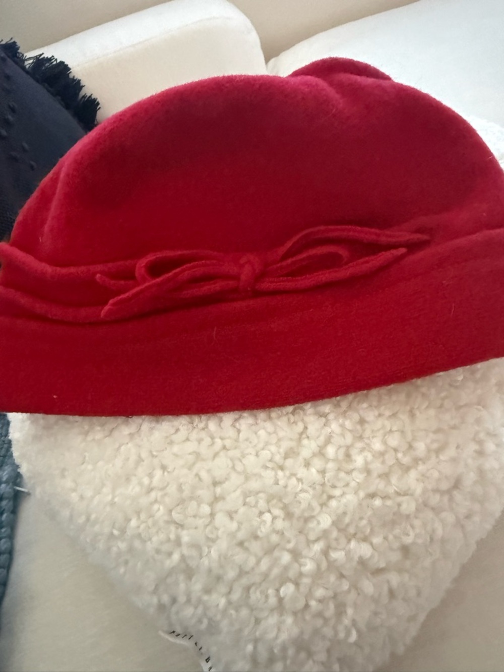 Women’s Red Wool Blend Bow Accent Hat